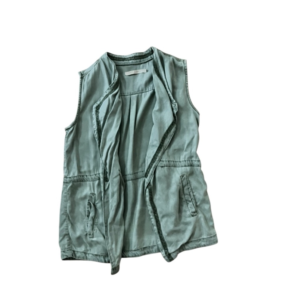 Green vest